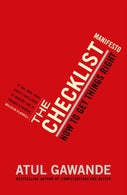 The Checklist Manifesto (Paperback)
