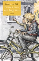 Fietsen door een leeg huis (Hardback)