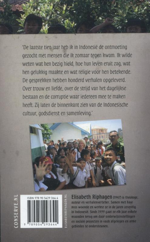 Achter de eeuwige glimlach (Paperback)