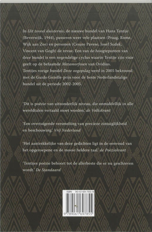 Uit zoveel duisternis (Paperback)