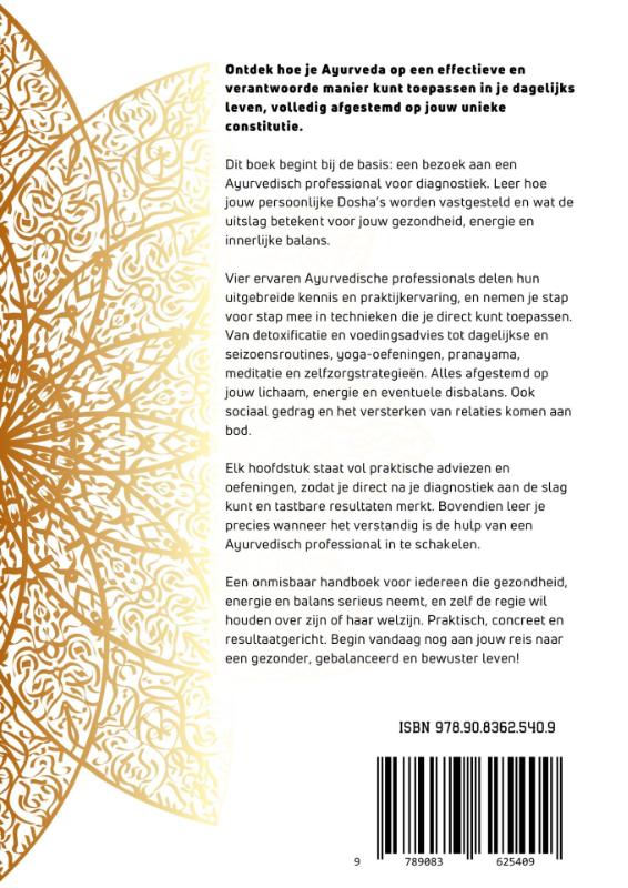 Praktisch aan de slag met Ayurveda (Hardback)