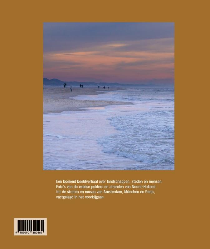 In het voorbijgaan (Hardback)