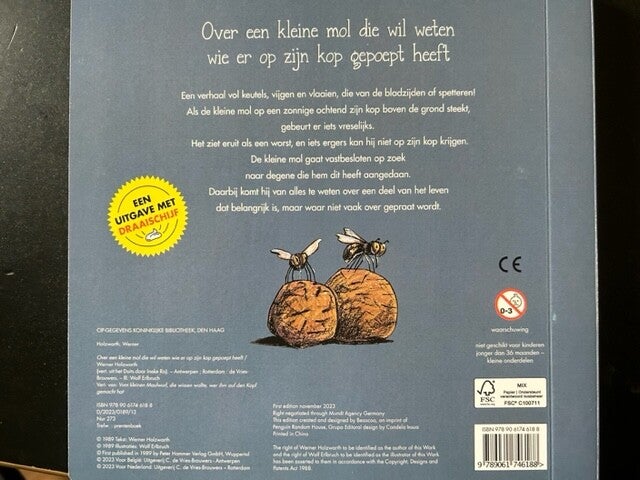 Over een kleine mol die wil weten wie er op zijn kop gepoept heeft (Hardback) Over een kleine mol die wil weten wie er op zijn kop gepoept heeft (Hardback)