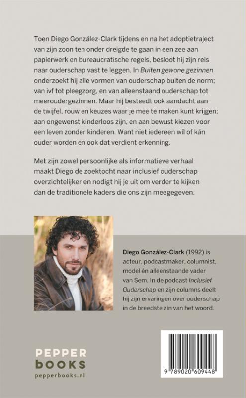 Buiten gewone gezinnen (Paperback) Buiten gewone gezinnen (Paperback)