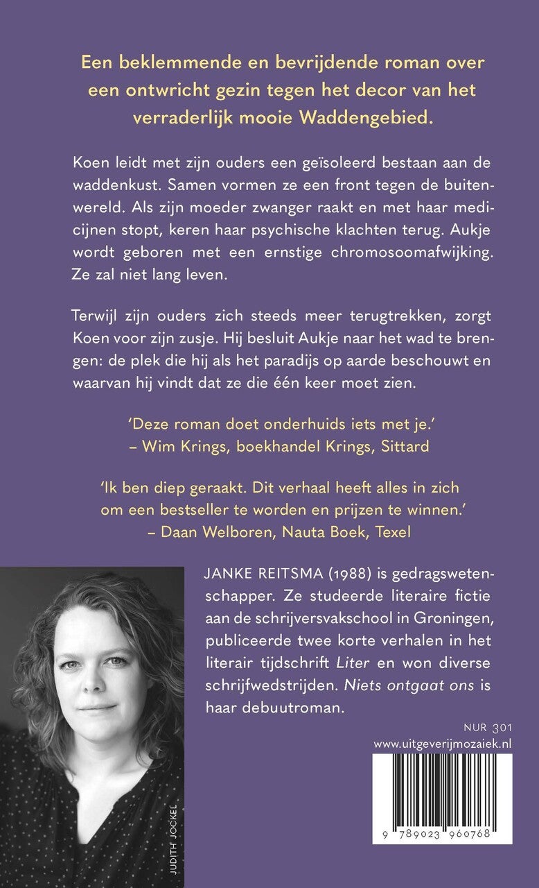 Niets ontgaat ons (Paperback) Niets ontgaat ons (Paperback)
