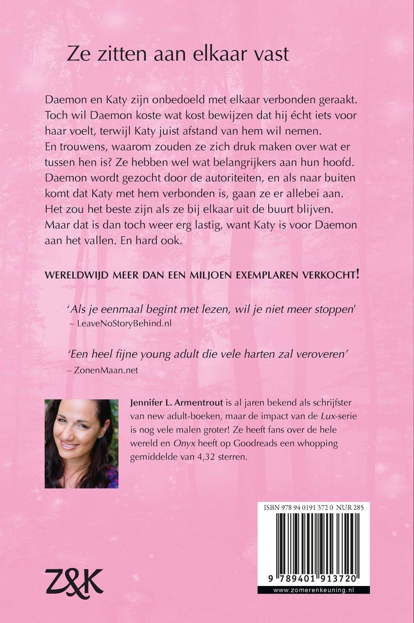 Onyx (E-book) Onyx (E-book)