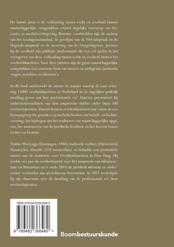 De rolinvulling van overheidsjuristen (Paperback) De rolinvulling van overheidsjuristen (Paperback)