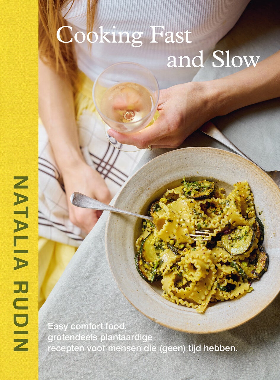 Cooking Fast and Slow (Hardback)