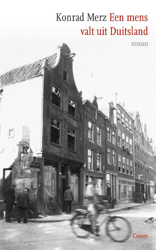 Een mens valt uit Duitsland (Paperback)